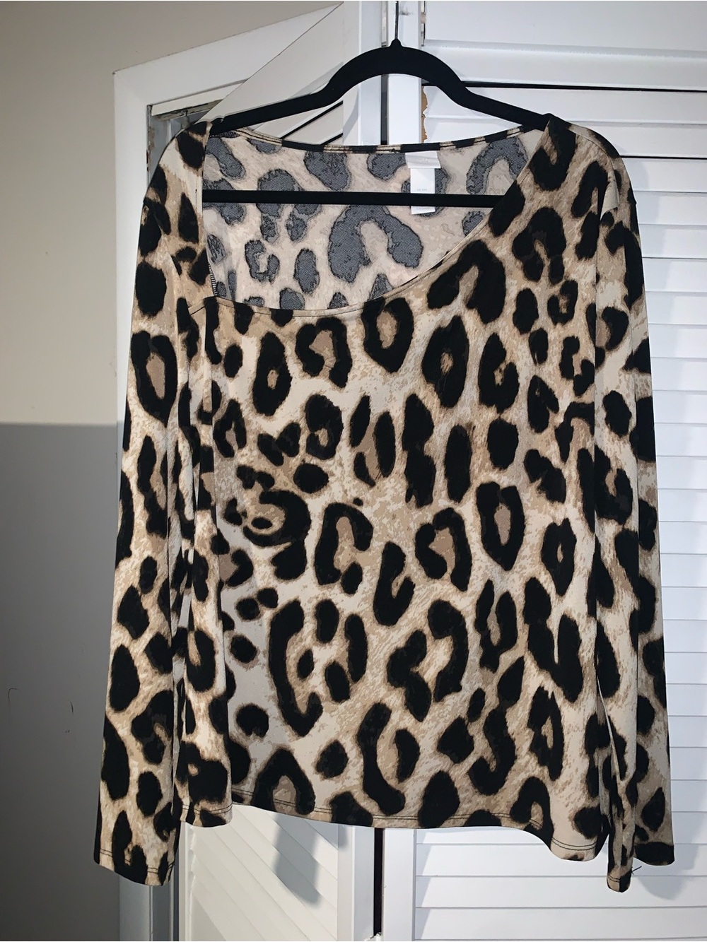 H&M Women’s Asymmetric Animal Print Top